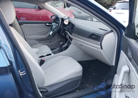 2019 Volkswagen Jetta 1.4T R-Line/1.4T S/1.4T Se from USA, damaged, VIN 3VWCB7BU4KM245011